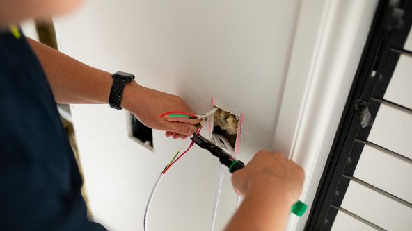 Auckland Electrician 4